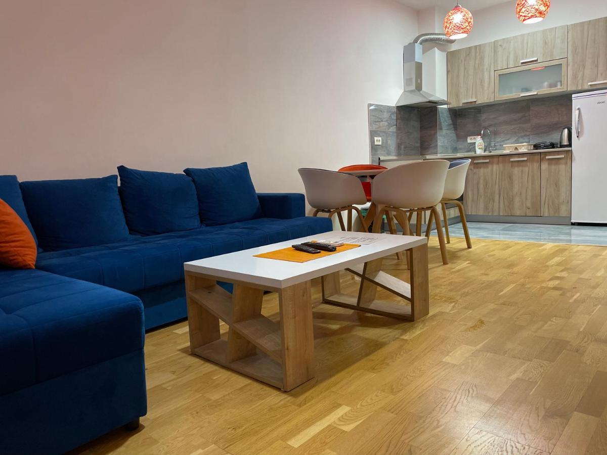 פודגוריצה Naki Apartments מראה חיצוני תמונה