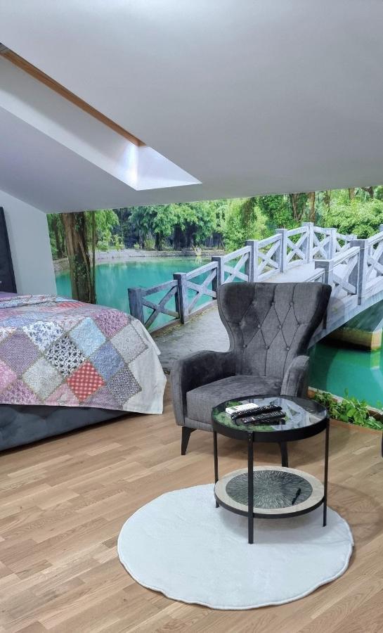 פודגוריצה Naki Apartments מראה חיצוני תמונה